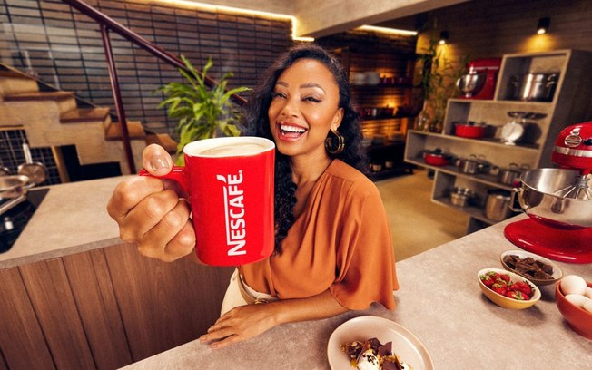 Nescafé lança campanha ‘Faça Seu Mundo’ e novo posicionamento para conectar novas gerações