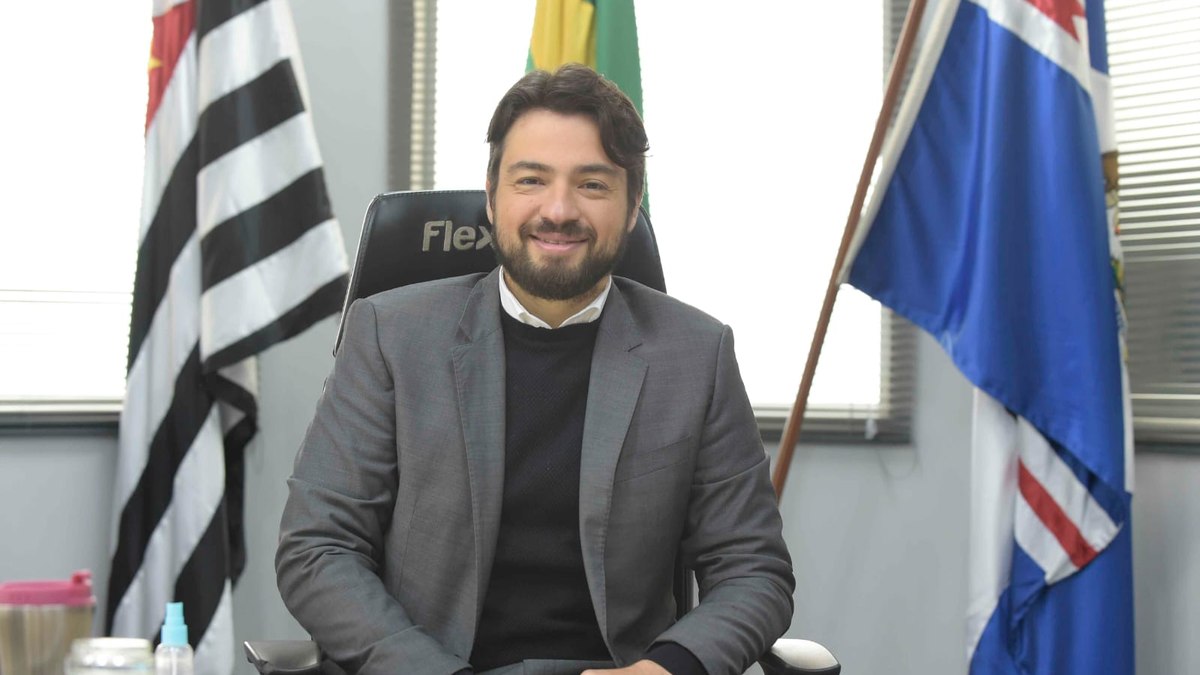 Guti promoveu uma minirreforma em seu secretariado. Guti promoveu uma minirreforma em seu secretariado.