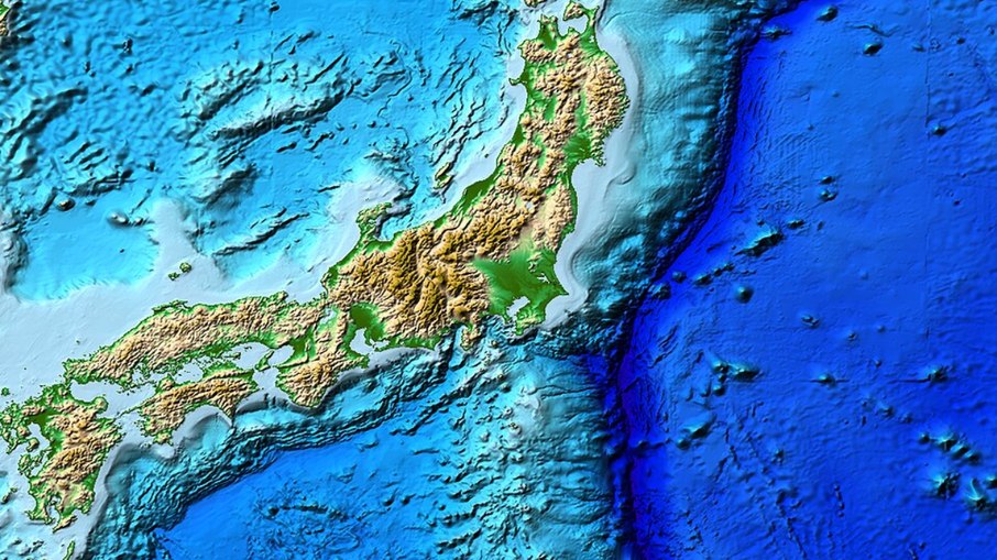 Fossa tão profunda quanto o Everest pode gerar tsunami de 38 metros Fossa tão profunda quanto o Everest pode gerar tsunami de 38 metros