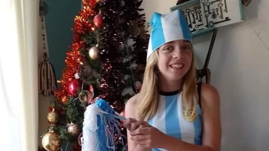 A argentina Milagros, de 12 anos, morreu após tentar o 'Desafio do Apagão', que viralizou no aplicativo