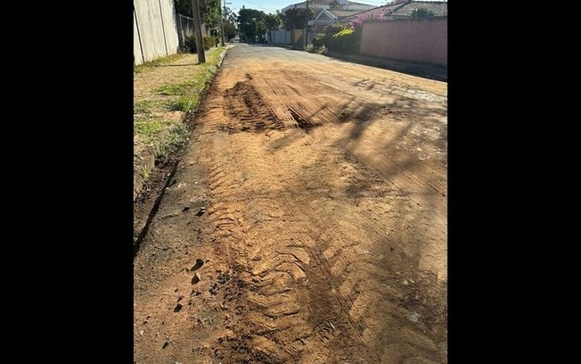 Obras emergenciais na rua Adolfo Cattani são concluídas Obras emergenciais na rua Adolfo Cattani são concluídas
