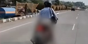 Homem carrega corpo da esposa em moto após acidente em rodovia