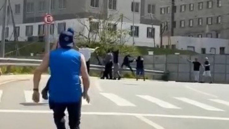 V%C3%ADdeo%3A%20torcidas%20de%20Corinthians%20e%20Cruzeiro%20entram%20em%20contronto