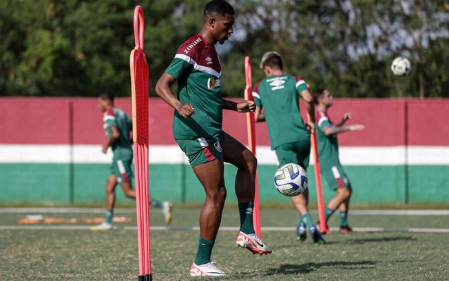 Lelê, do Fluminense, teve uma ruptura do ligamento cruzado anterior do joelho direito 