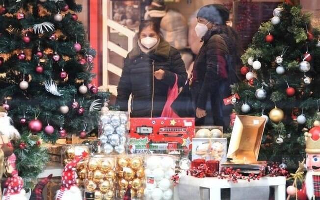 Covid-19: medo de 'repique brutal' aps Natal pe mundo em alerta