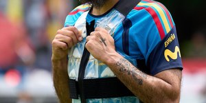 Jogador da Espanha é barrado em treino após não ser reconhecido