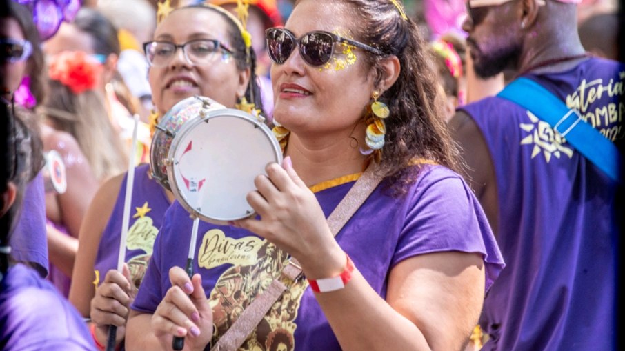 Carnaval do Rio 2026: Liga Zé Pereira une força feminina e sustentabilidade em desfiles