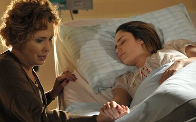 Eva (Ana Beatriz Nogueira) e Ana (Fernanda Vasconcellos)