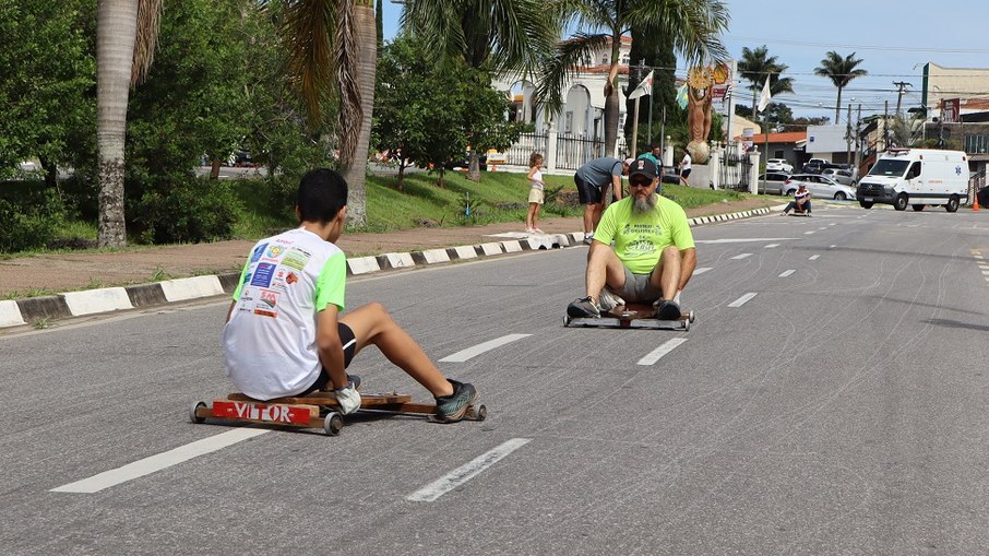 Descida da avenida Rosa Zanetti Ferragut tem cerca de 300 metros