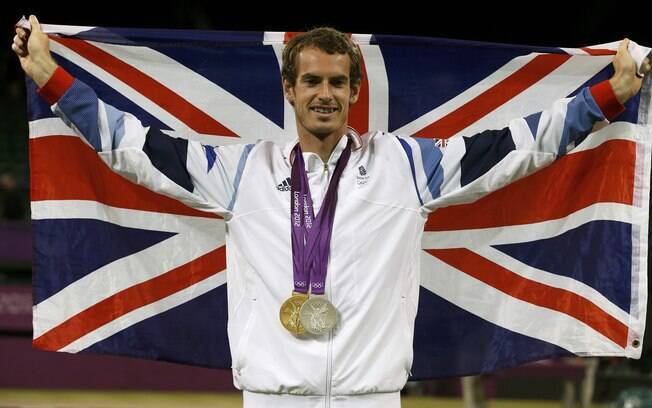 Andy Murray, segundo na votação da BBC, venceu sua primeira medalha de ouro olímpica em 2012