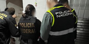 Polícia liberta 162 mulheres de exploração sexual na Espanha