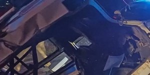 Motorista fica ferido após perder controle de caminhão na Dutra