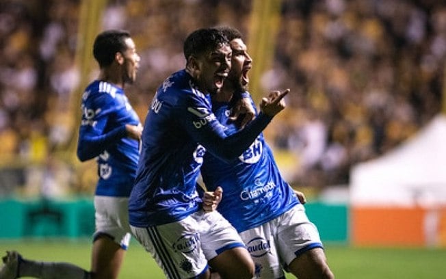 Em quatro meses, Cruzeiro ultrapassa número de vitórias da temporada passada