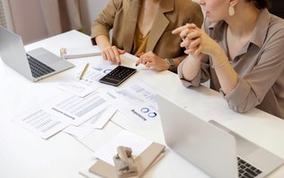 Dificuldade de receber pode estar travando sua vida financeira