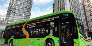 Ônibus de São Paulo passam a aceitar pagamento via bluetooth
