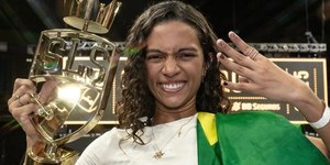 É tetra! Rayssa Leal brilha e é campeã da SLS Super Crown em SP