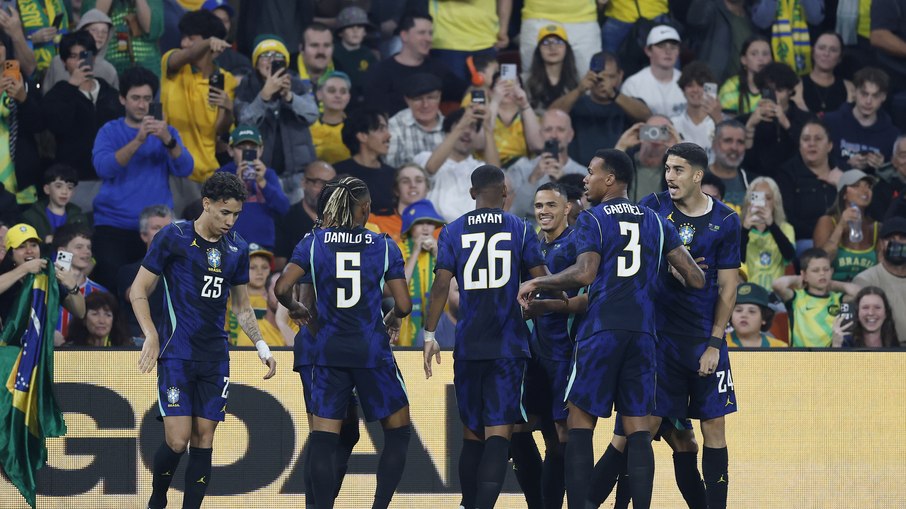 Brasil se vinga e bate Austrália em jogo marcado por duas viradas
