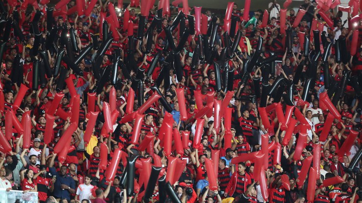 Empolgou%3F%20Torcida%20do%20Flamengo%20cria%20%22hit%22%20pro%20mundial%20