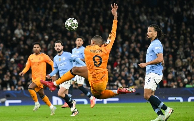 Kylian Mbappé marca para o Real Madrid na vitória sobre o Manchester City por 3 a 2 nesta terça-feira, pela Liga dos Campeões Kylian Mbappé marca para o Real Madrid na vitória sobre o Manchester City por 3 a 2 nesta terça-feira, pela Liga dos Campeões
