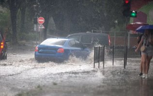 Chuva forte atinge cidades do Norte e do Nordeste nesta terça