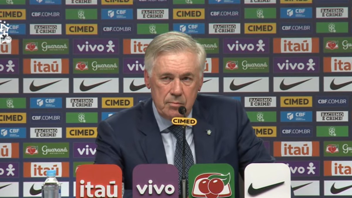 Carlo Ancelotti concedeu entrevista coletiva antes da partida entre Brasil e Chile