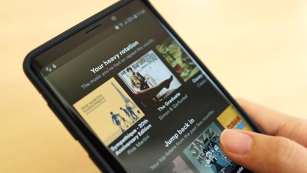 Spotify permite que usuários descubram as músicas mais escutadas em uma cidade