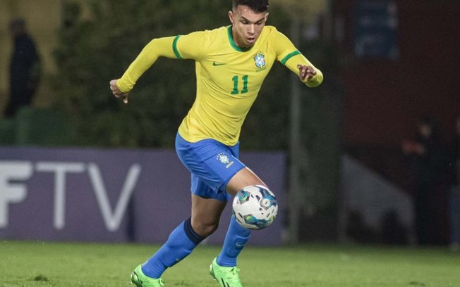 Giovane, do Corinthians, cita Ronaldo Fenômeno ao celebrar estreia pela Seleção Brasileira Sub-20
