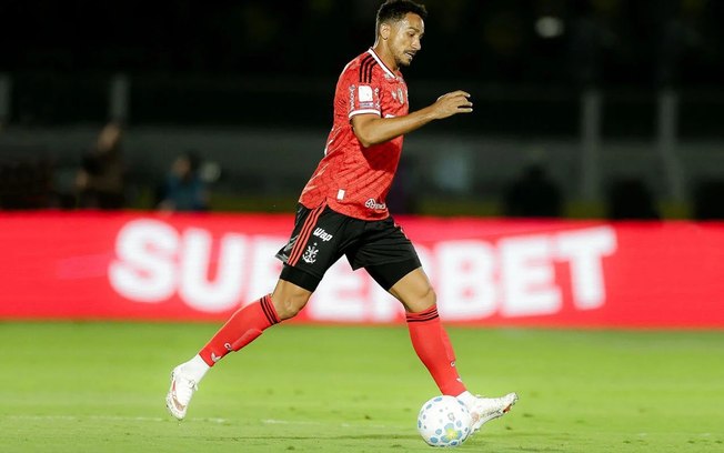Danilo mostra sobriedade com momento do Flamengo Danilo mostra sobriedade com momento do Flamengo
