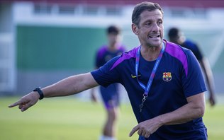 Contra o Fla, Belletti quer repetir no Barça feito de Filipe Luís