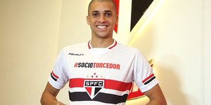São Paulo anuncia rescisão de contrato do zagueiro Dória