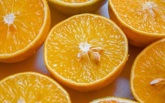 Fruta do Sol: simpatias com laranja para obter riquezas