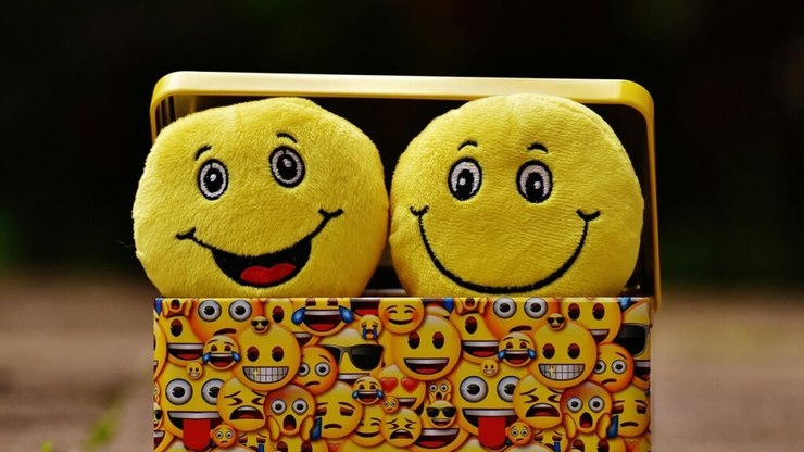Dia da Felicidade: descubra o que faz cada signo feliz