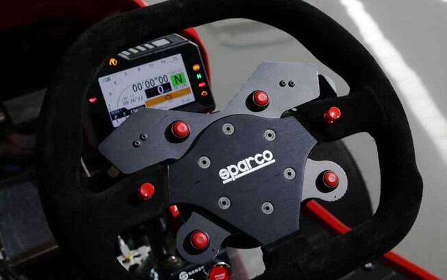 Cortador de grama da Honda vem com motor V2 de 190 cv da CBR 1000RR Fireblade Cortador de grama da Honda vem com motor V2 de 190 cv da CBR 1000RR Fireblade