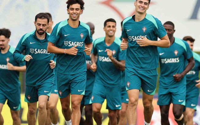 Jogadores de Portugal durante treinamento da equipe - Foto: Divulgação