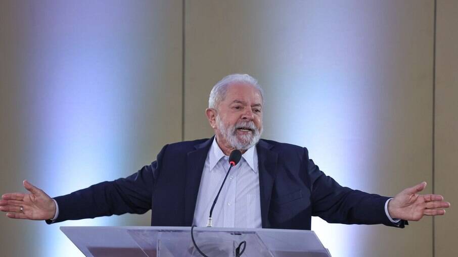 Lula tenta atrair apoio do MDB para as eleições presidenciais