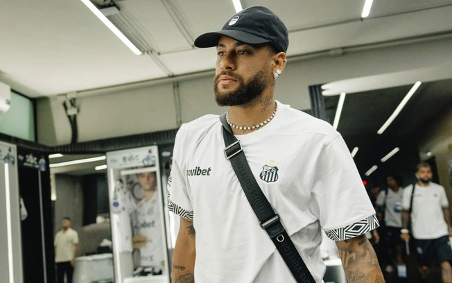 Cuca espera retorno de Willian Arão e acompanha Barreal e Coutinho, enquanto Neymar avança na recuperação