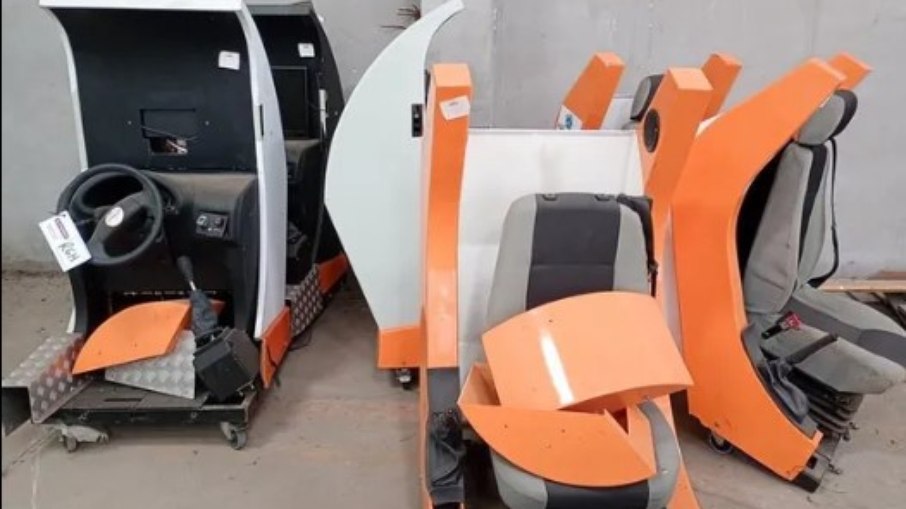  Entre as opções estão veículos, peças automotivas, equipamentos industriais, simuladores e até componentes de aeronaves