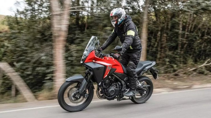 Honda completa família 500 com NX 500,
veja detalhes
