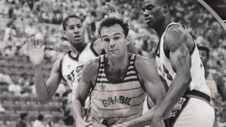 Oscar Schmidt mudou o basquete com cestas de três e forçou ‘Dream Team’ dos EUA após o Pan de 1987; entenda