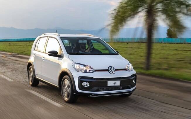 Volkswagen Up! se destaca pela praticidade, mas passa por maus bocados no mercado nacional