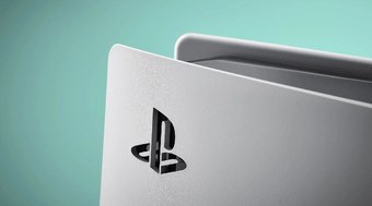 Com anúncio do PS5 Pro, modelo Slim Digital já aparece em oferta