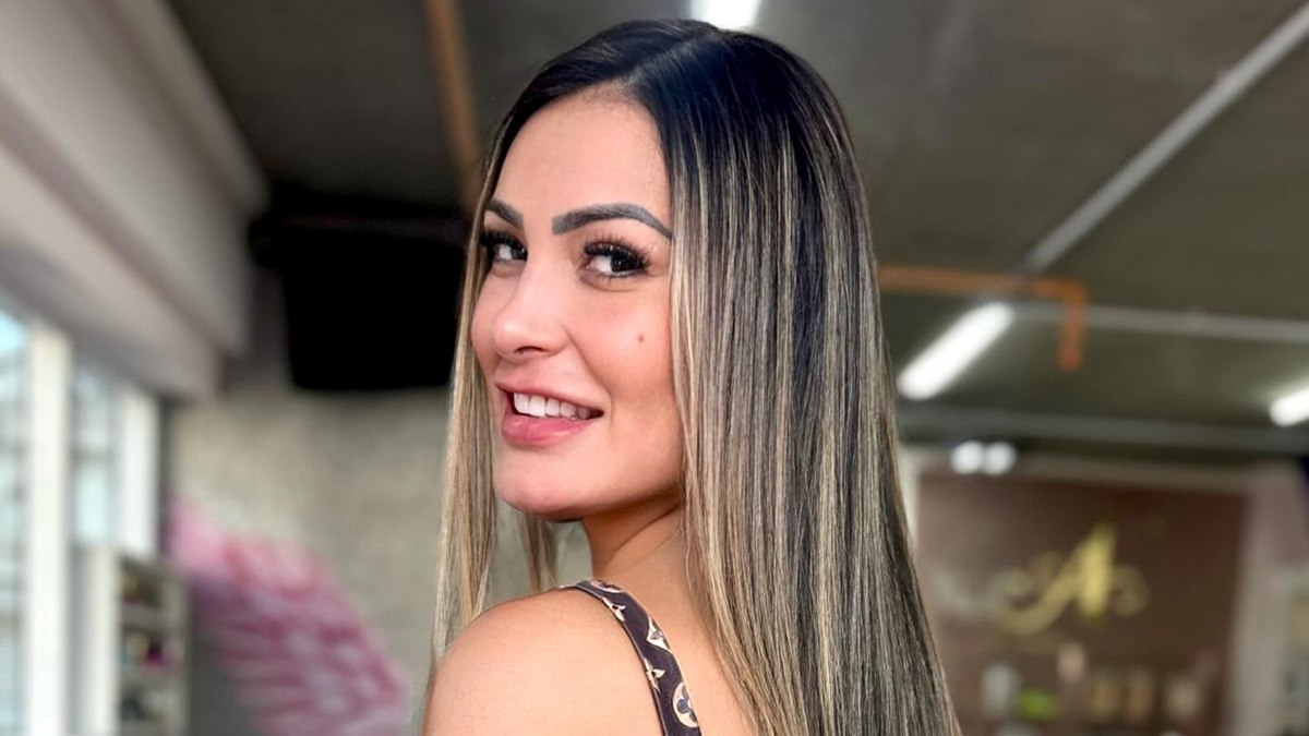 Andressa Urach revela faturamento com conteúdo adulto; saiba valor