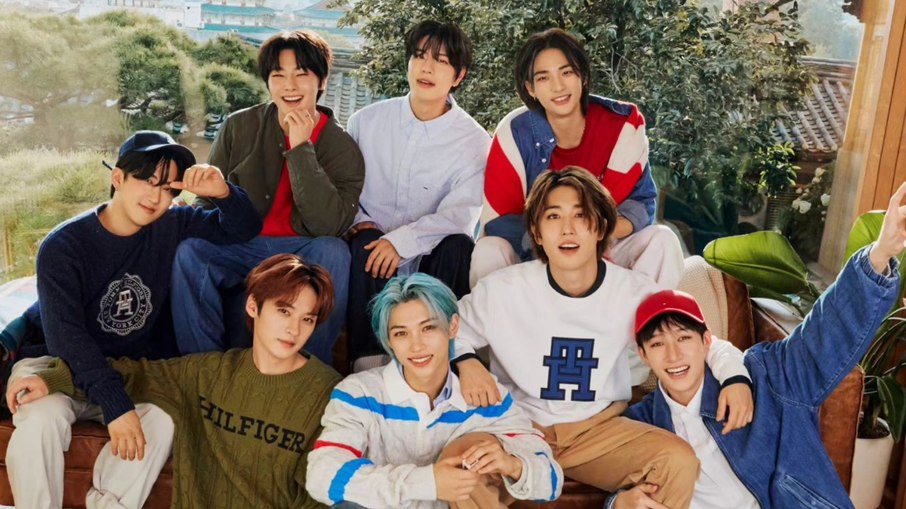 Integrantes do Stray Kid sofrem acidente de carro; saiba detalhes