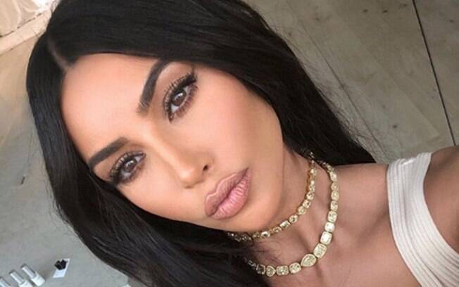 Kim Kardashian boicota Facebook e Twitter