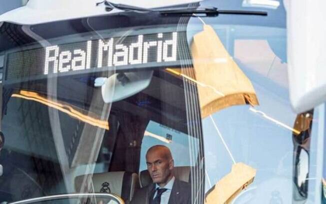 Zidane e sua equipe do Real Madrid vão chegar em Girona com ônibus alugado
