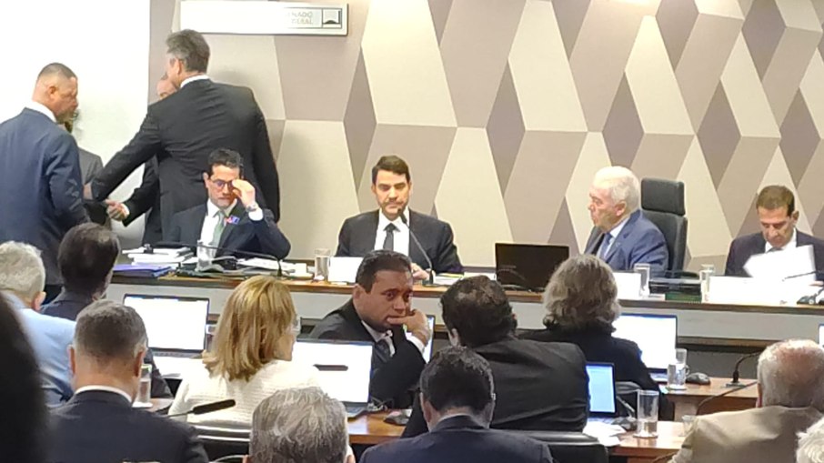 Jorge Messias é sabatinado no Senado