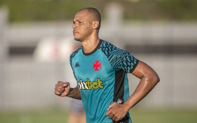 Em treino intenso do Vasco, Zé Ricardo repete escalação do último jogo Em treino intenso do Vasco, Zé Ricardo repete escalação do último jogo