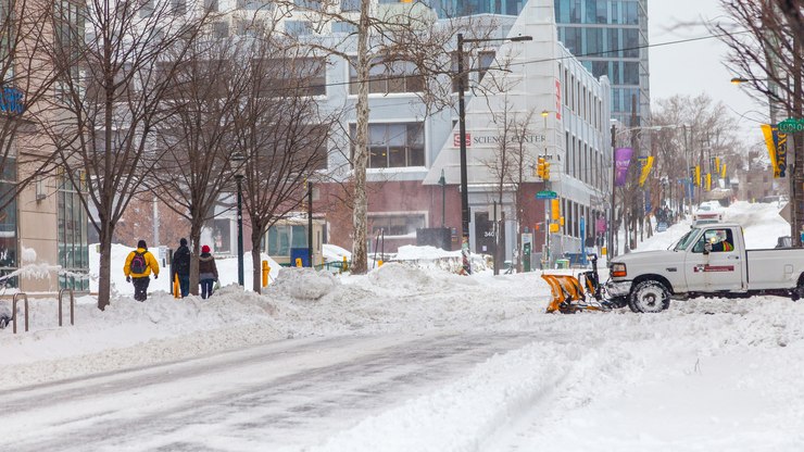 EUA%3A%20ao%20menos%2070%20morreram%20ap%C3%B3s%20grande%20tempestade%20de%20neve EUA%3A%20ao%20menos%2070%20morreram%20ap%C3%B3s%20grande%20tempestade%20de%20neve