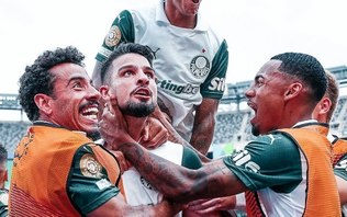 Strong: Web exalta, mas Flaco leva puxão de
orelha de Abel
