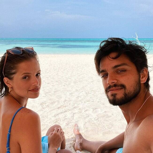 Agatha Moreira e Rodrigo Simas durante dias de férias nas Maldivas Agatha Moreira e Rodrigo Simas